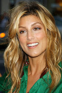 Jennifer Esposito