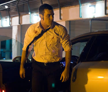 Toro (2016)