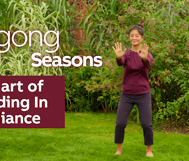 Qigong Seasons: The Art of Residing In Radiance - Mimi Kuo-Deemer