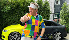 comedystreet (S6 E20)