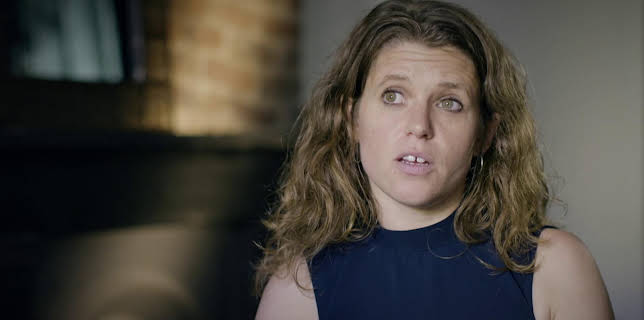 04:25: Murder at My Door (S1 E8) (S1) | TV6 | 11/13 2025