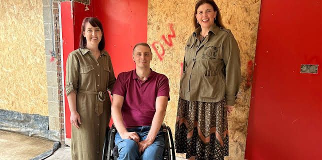 8:00 PM: New: Kirstie and Phil's Love It... | Channel 4 | 1/28 2026