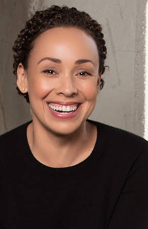 Zetna Fuentes as Director