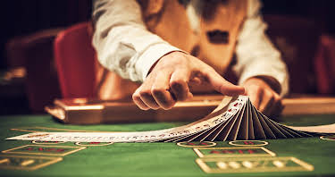 23:40: Poker, Blackjack & Co. - Faszination Kartenspiel | ZDFinfo | 3/29 2026