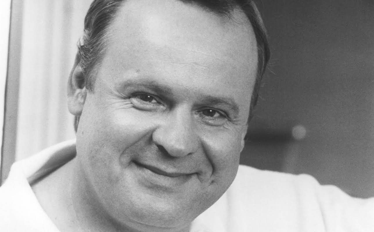 George Dzundza