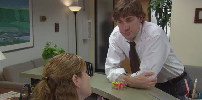 11:25: The Office (S2 E13) (S2) | Viasat Series | 12/12 2025