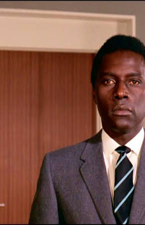 Johnny Sekka as Khaleel
