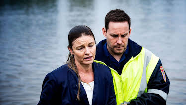 3:00 AM: Wentworth Prison (S5 E5) (S5) | 5 Select | 4/5 2026