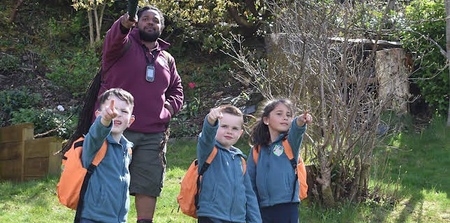 12:25 PM: Ranger Hamza's Eco Quest (S1) | Cbeebies | 12/21 2025