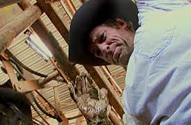 Dirty Jobs Season 1: Avian Vomitologist