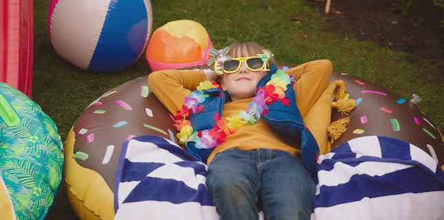 4:00 PM: Biff and Chip (S1) | Cbeebies | 12/6 2025