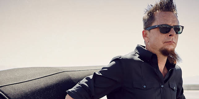 9:00 AM: Kindig Customs (S9 E15) (S9) | Discovery Turbo | 11/3 2025