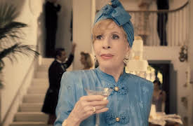 Palm Royale: Maxine Rolls the Dice