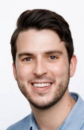 Isaac Aptaker as 