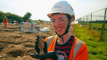 10:00 PM: Digging for Britain (S13) | BBC Two | 1/7 2026