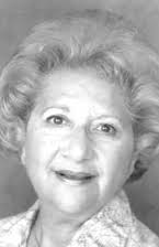 Sylvia Kauders como Neighbor