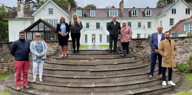 7:25 PM: Four in a Bed | More 4 | 11/18 2025