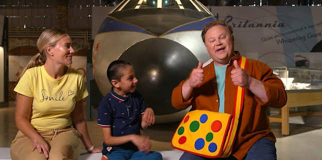 1:45 PM: Something Special (S13) | Cbeebies | 11/19 2025