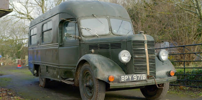 2:00 PM: Bangers & Cash (S9 E12) (S9) | Yesterday | 12/3 2025