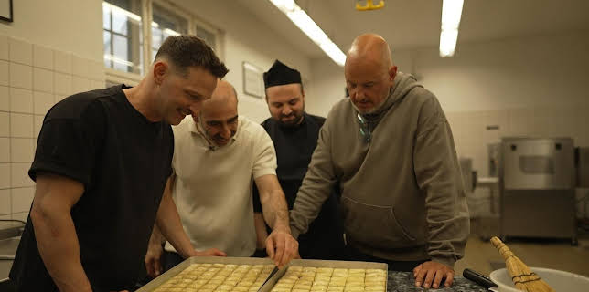 20:15: Rosin & Kumptner - Mission mittendrin! | Kabel Eins | 12/11 2025