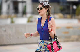 The Café, Season 1: Out with the Old