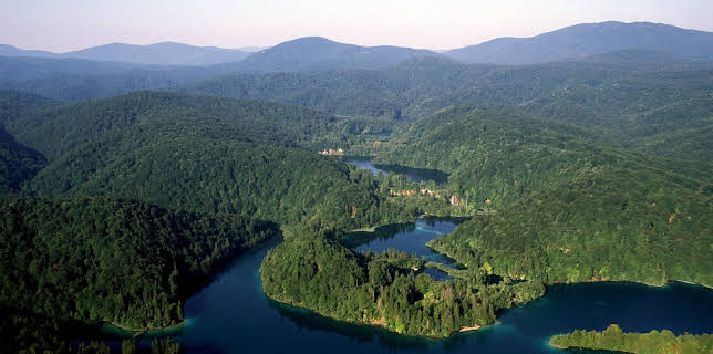 13:20: Plitvice - Land der fallenden Seen | 3SAT | 3/15 2026