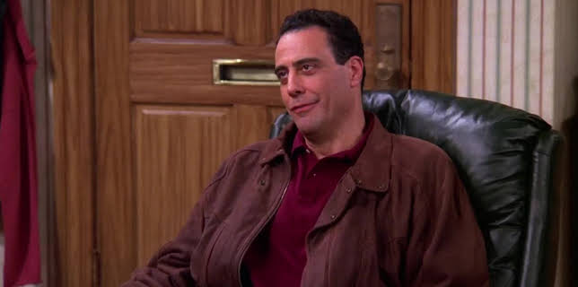 13:10: Alle elsker Raymond (S3 E9) (S3) | TV3 | 3/9 2026