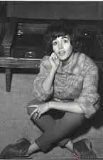 Teresa del Río como Julia Ruiz