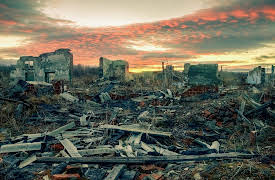 Great Utopian and Dystopian Works of Literature: Apocalyptic Literature in the 21st Century