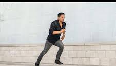 Magnum (T2): Ep.20 Un leopardo al acecho