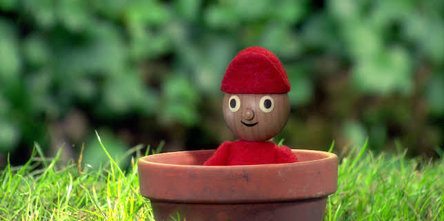 10:55: Drømmehagen: Gjemme seg | NRK Super | 11/1 2025