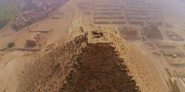 02:45: Die Pyramiden | ZDFinfo | 12/20 2025