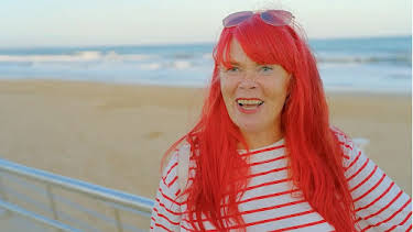 10:00 AM: Bargain Loving Brits by the Sea (S14 E26) (S14) | 5 Star | 9/16 2026