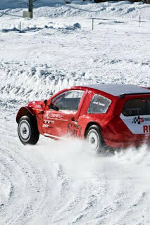 18:30: Pitlane | 8 tv | 4/5 2026