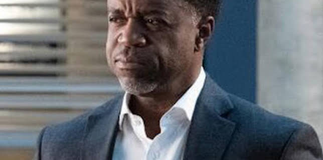 20:09: Hudson y Rex (T7): Ep.7 Besar El Bacalao Y Morir En El Intento | AXN | 2/16 2026