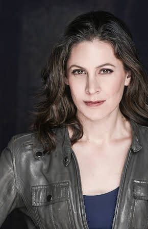 Kate Fenton as Mrs. Praut