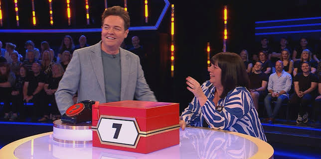 4:00 PM: Deal or No Deal (S2 E9) (S2) | ITV4 | 12/4 2025