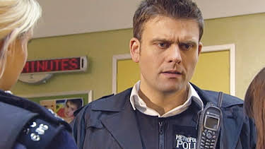 11:00 AM: The Bill (S27 E17) (S27) | W | 12/20 2025