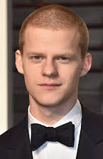Lucas Hedges como 