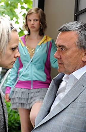 Peter Gorissen as 