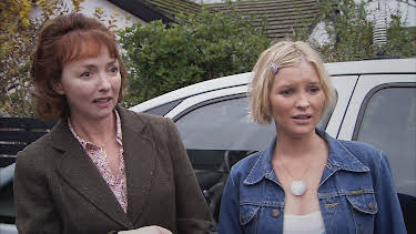 2:00 AM: Gavin & Stacey (S2 E1) (S2) | W | 12/27 2025