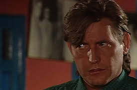 El pais de las mujeres season-1: El país de las mujeres Capítulo 17