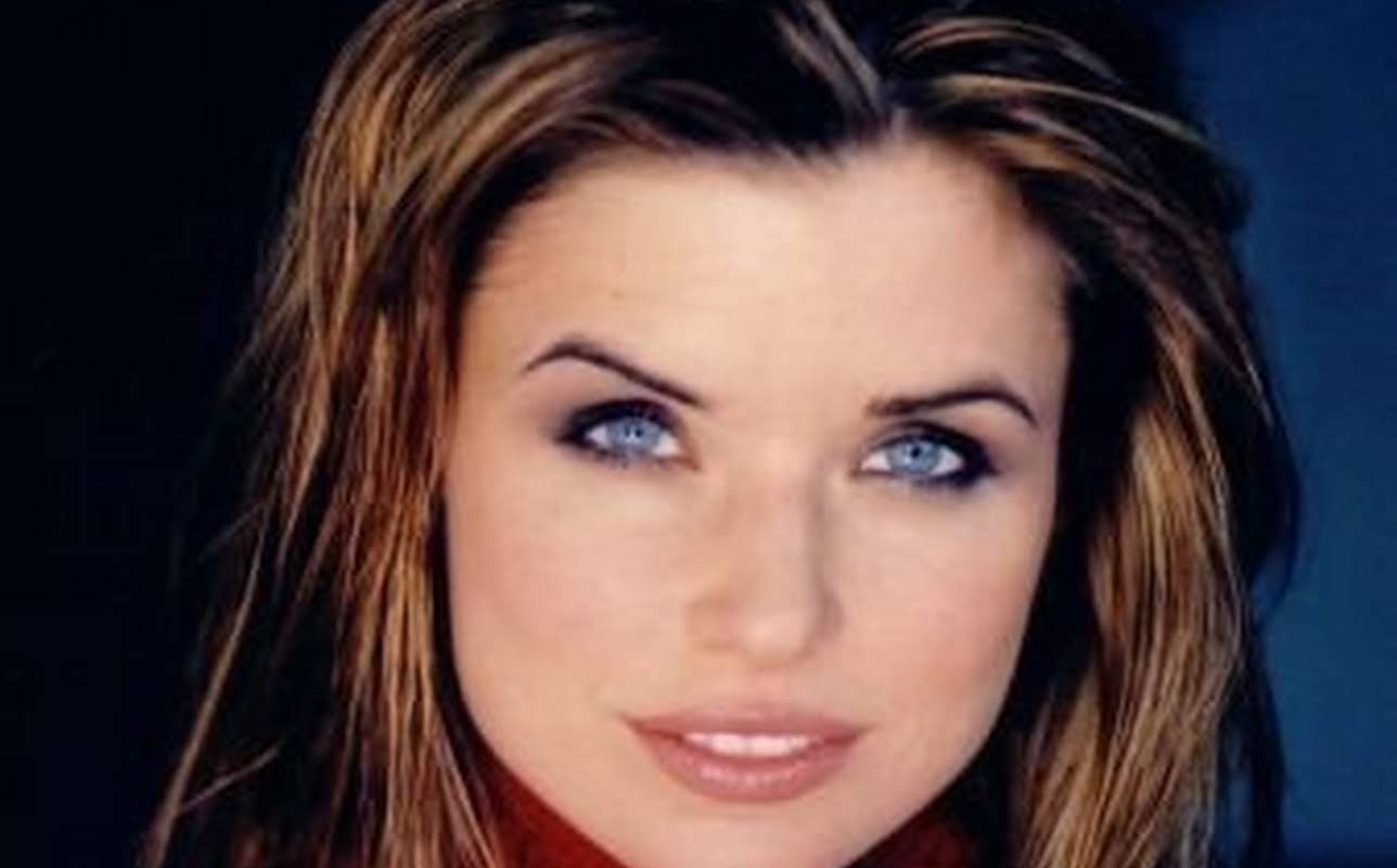 Polly Shannon