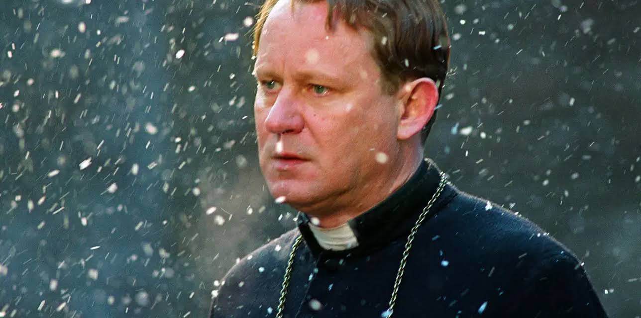 Dominion: Prequel to the Exorcist (2005)