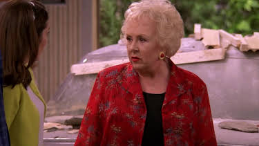 13:45: Alle elsker Raymond (S5 E3) (S5) | TV3 | 4/23 2026