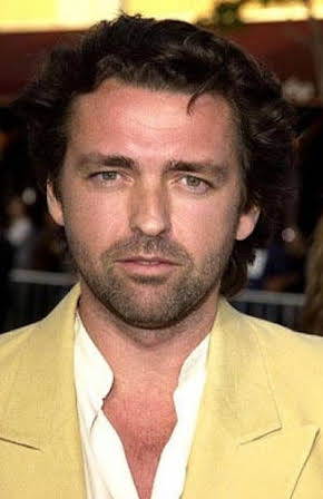 Angus MacFadyen as 