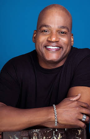 Ralph Louis Harris as Evan's Staffer 
  
  
  (as Ralph Harris)