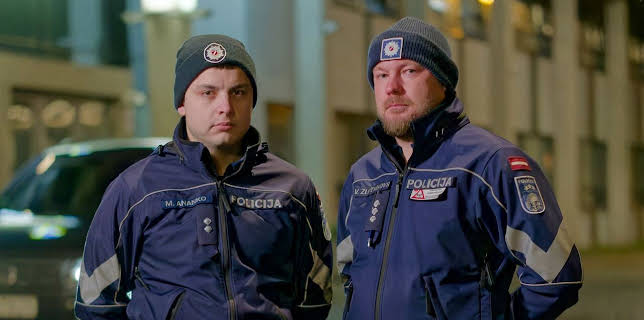 19:40: Re: Wenn Alkohol am Steuer das Auto kostet | Arte | 3/10 2026