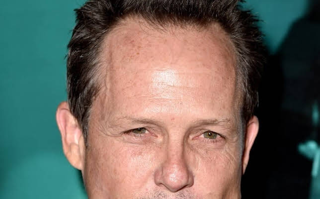Dean Winters