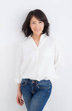 Akiko Iwase as 